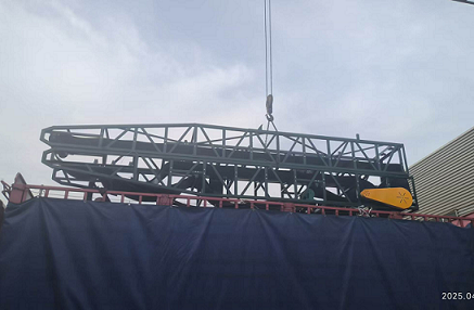 移動式輸送機